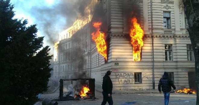 Rušilački protesti
