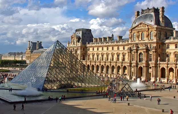 Louvre-Museum-Paris