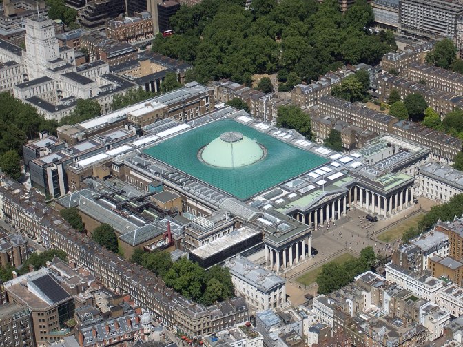 1200px-British_Museum_(aerial)